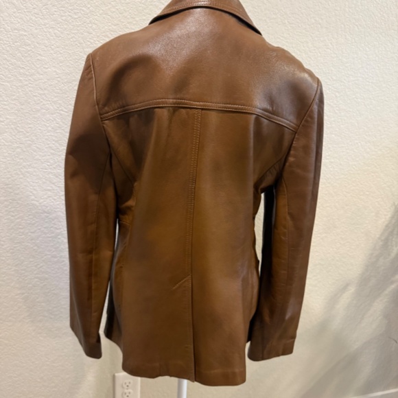 Vintage Women's Brown Leather Jacket - Picture 4 of 9
